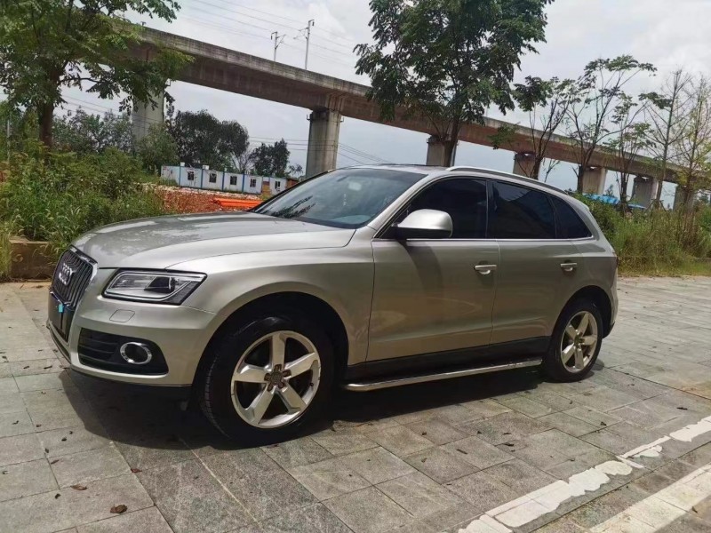 仙桃14年奧迪Q58