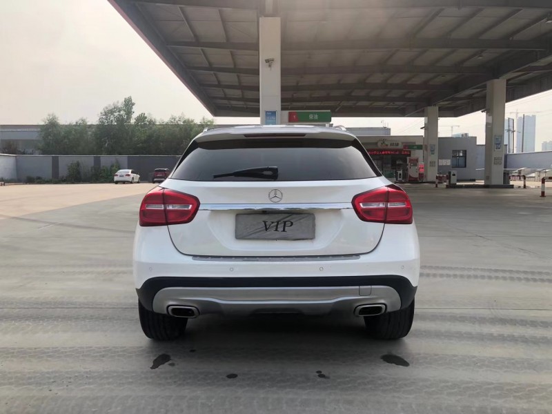 徐州16年奔驰CLA9