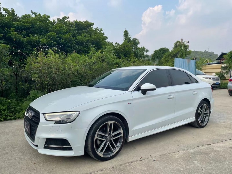 佛山18年奥迪A32