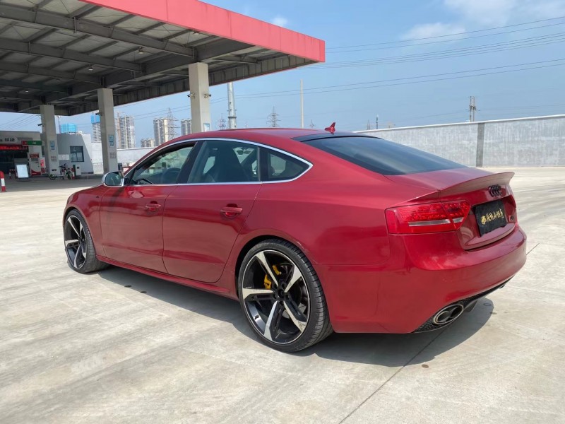 徐州12年奥迪S58