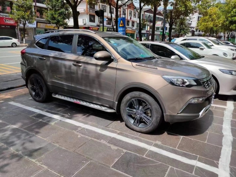 常德18年獵豹汽車CS103