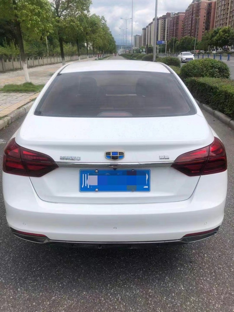 綿陽18年吉利帝豪1