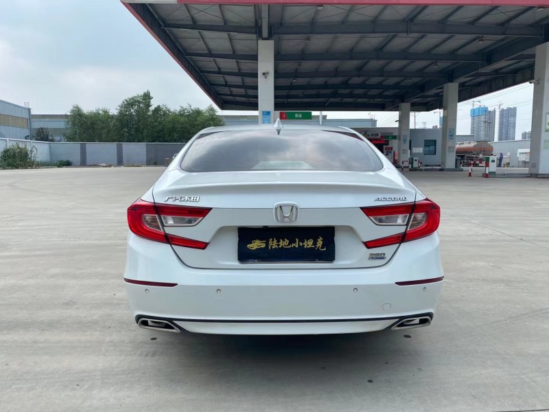 徐州19年本田雅阁9