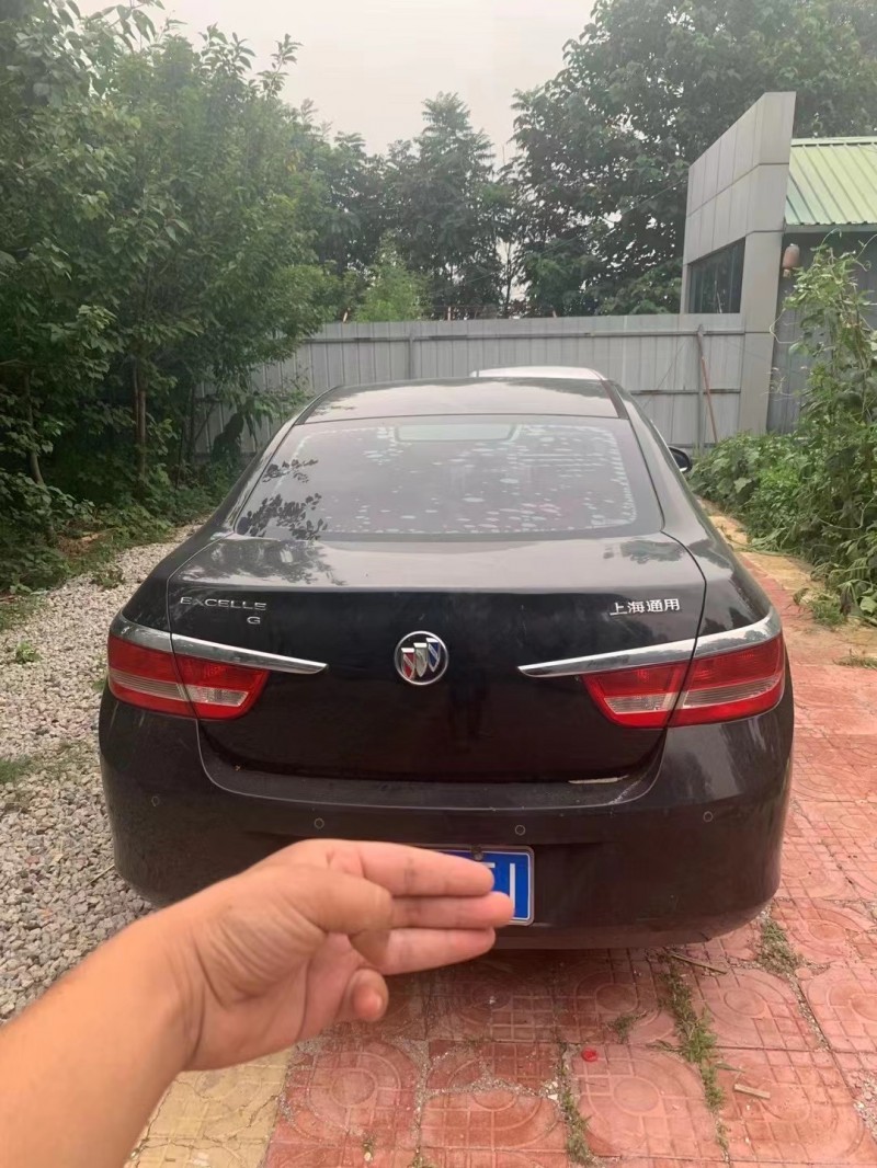 济宁14年别克英朗GT9