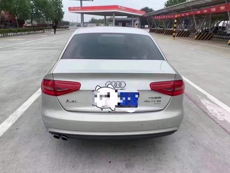 枣庄15年奥迪A4L8