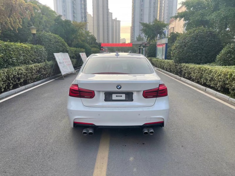 徐州16年宝马3系8
