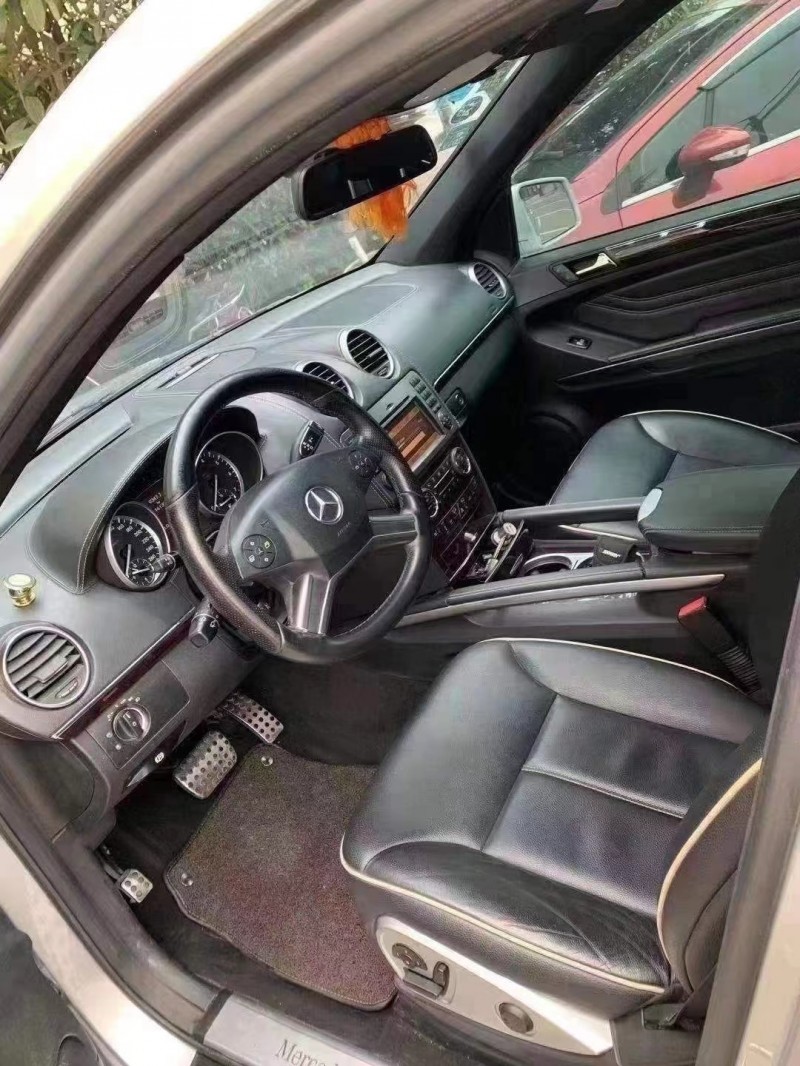 成都11年奔驰ML3