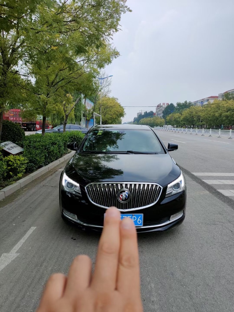 枣庄14年别克君越1