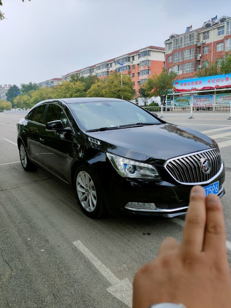 枣庄14年别克君越3