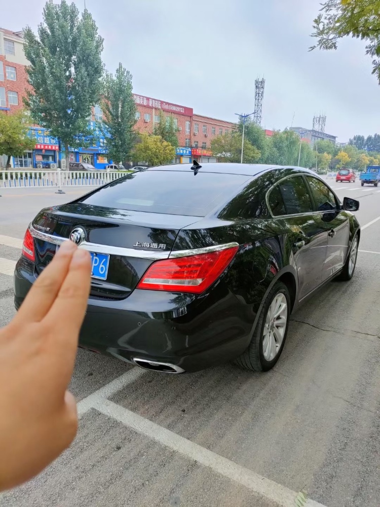 枣庄14年别克君越4