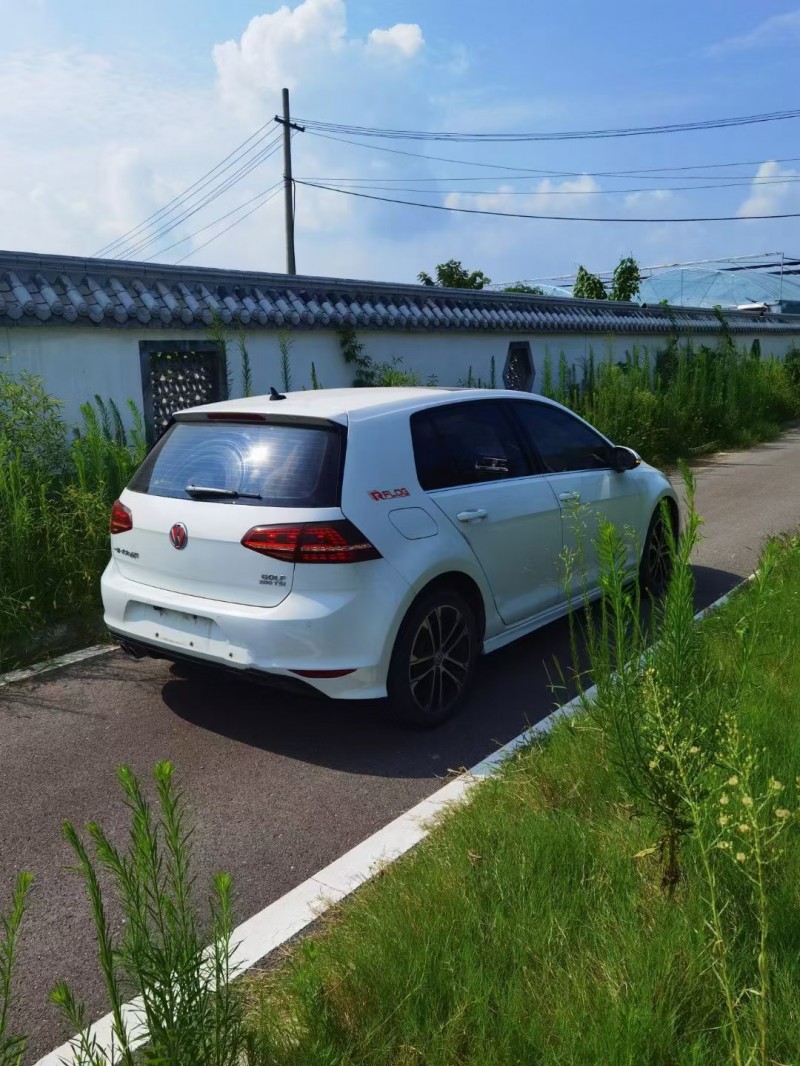 徐州16年大众高尔夫7