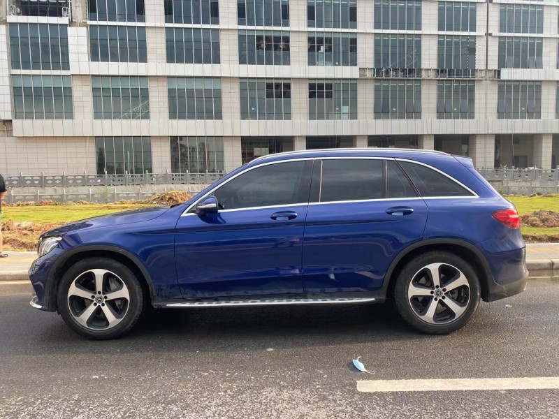 广州18年奔驰GLC4