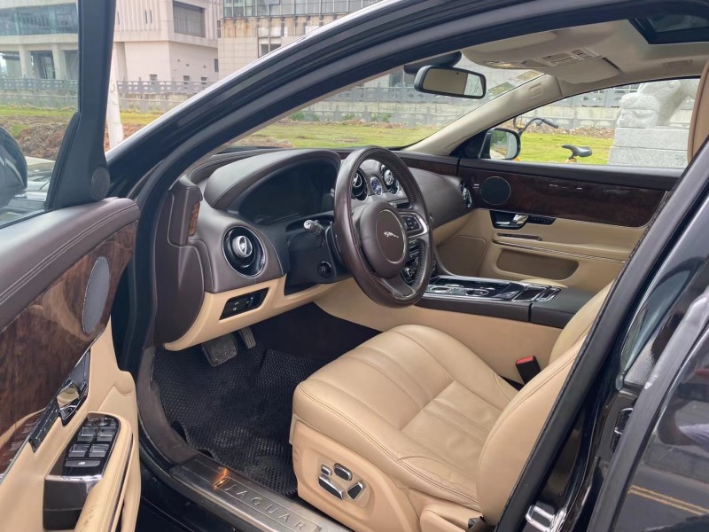 廣州12年捷豹XJ8