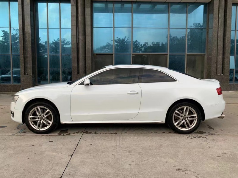 东莞11年奥迪A54