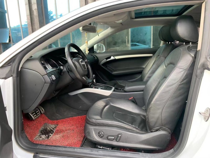 东莞11年奥迪A58