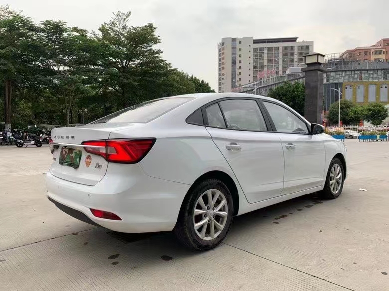 東莞20年榮威Ei55