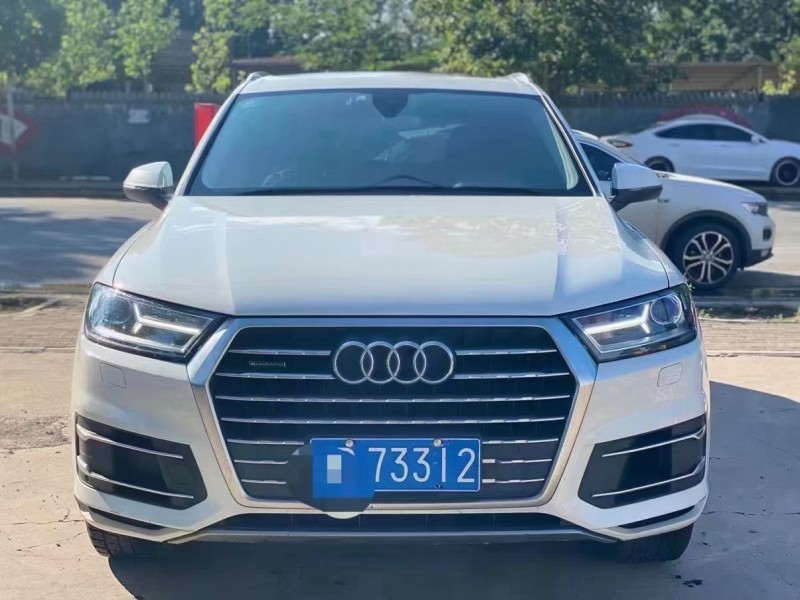 新鄉17年奧迪Q71