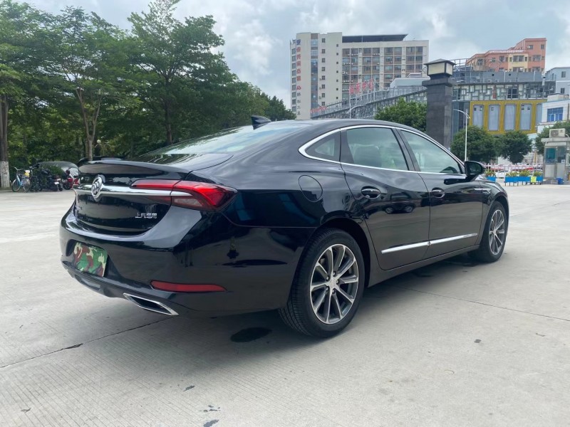 东莞12年别克君越4