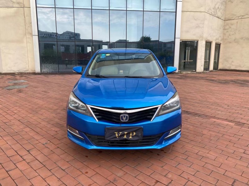 重慶16年長安汽車悅翔V71