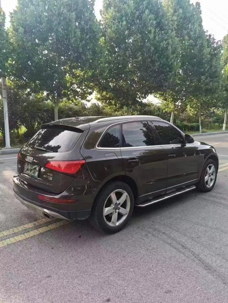 泰安14年奧迪Q58