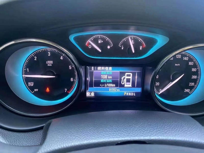 温州16年别克昂科威5