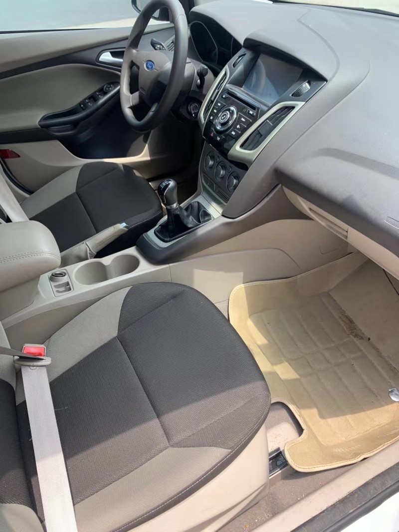 徐州15年福特福克斯4