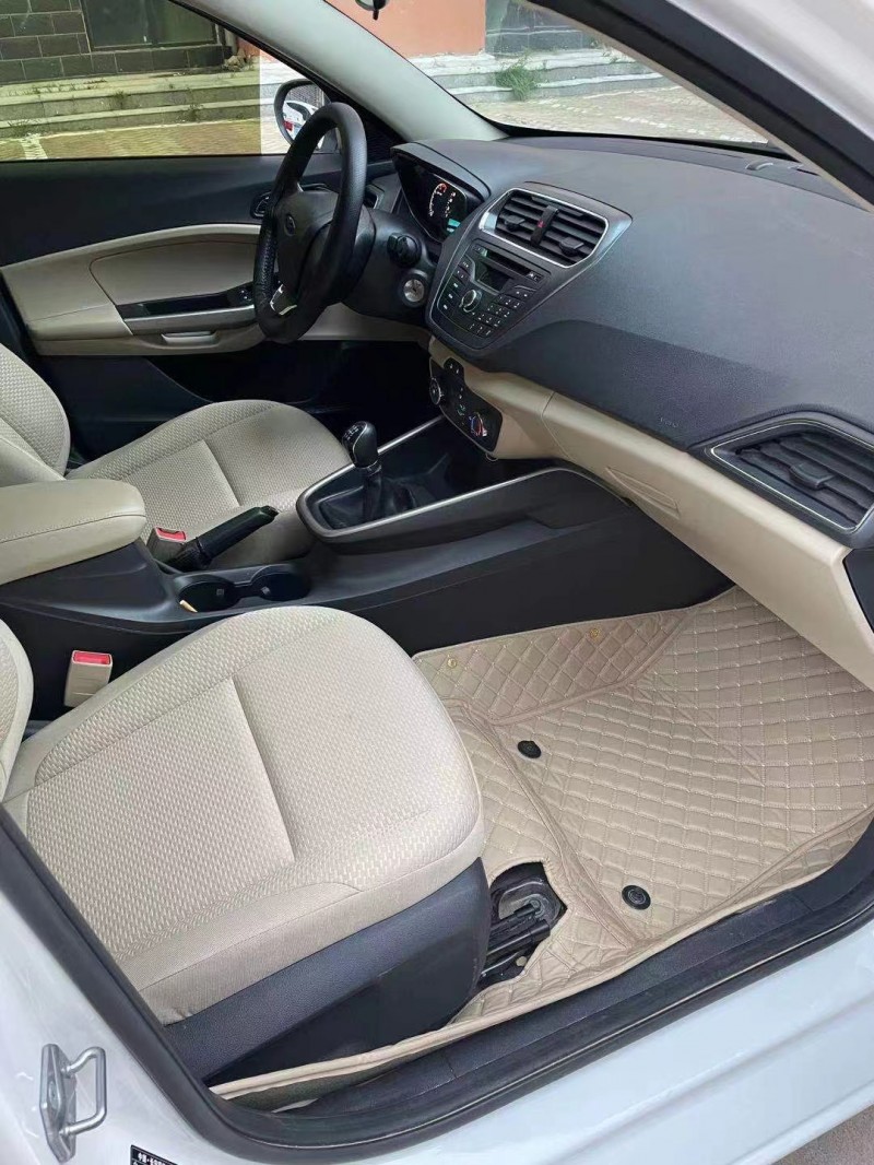 廊坊18年福特福睿斯7