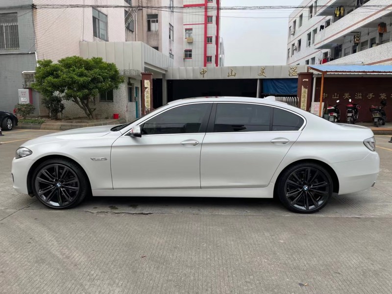中山16年寶馬5系3