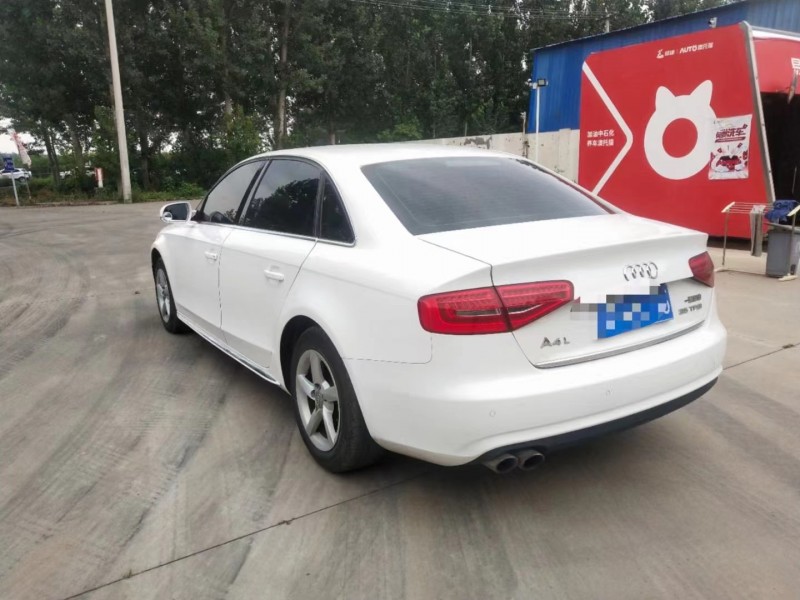 天津15年奧迪A4L6