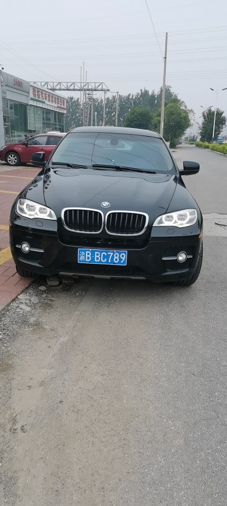 天津13年寶馬X61