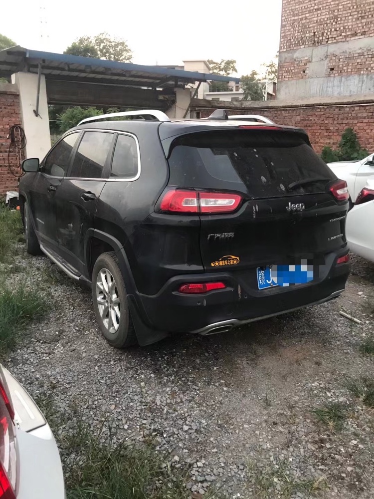 九江18年Jeep自由光2