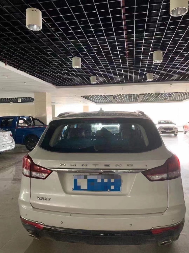 貴陽20年漢騰汽車X77