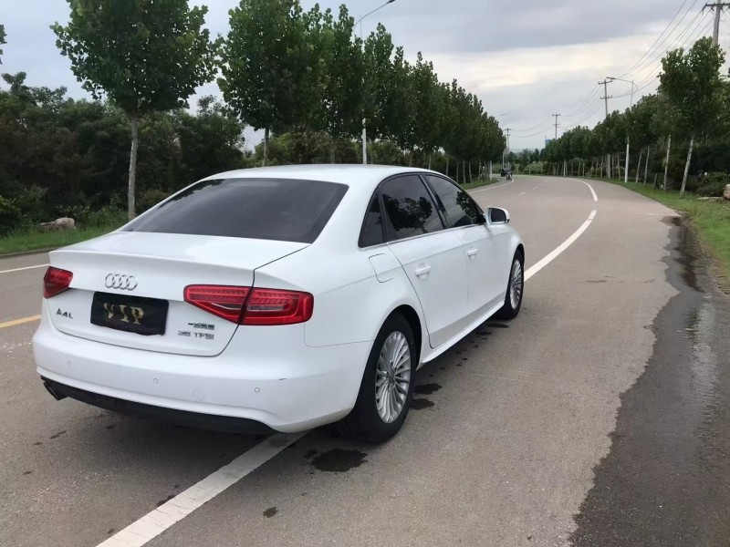 徐州14年奥迪A4L8