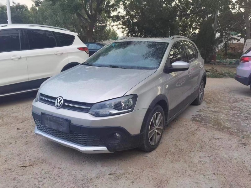 济宁13年大众polo3