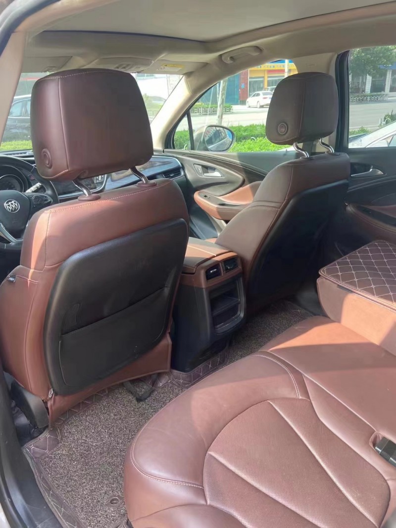 济宁16年别克昂科威5