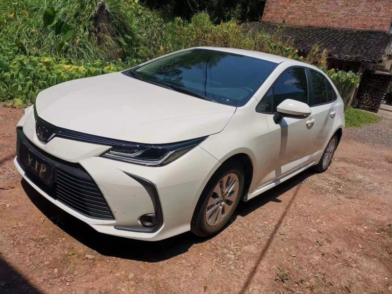 成都21年丰田卡罗拉3