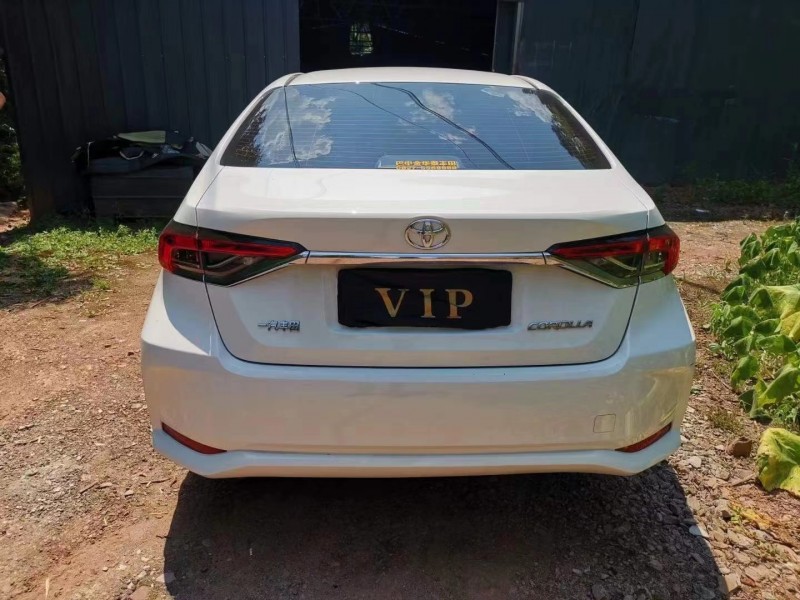 成都21年丰田卡罗拉6