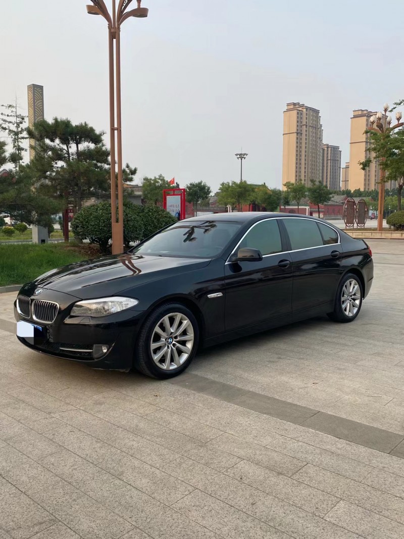 济宁13年宝马5系3