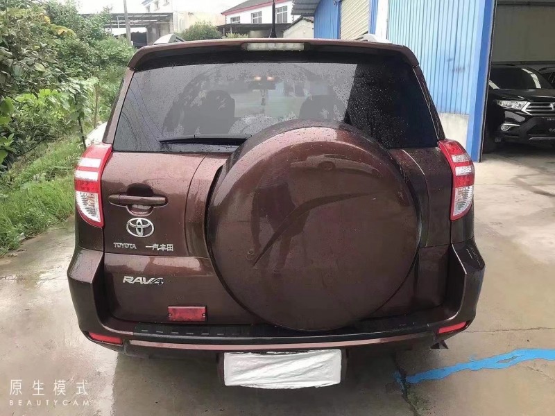 黃石13年豐田RAV49