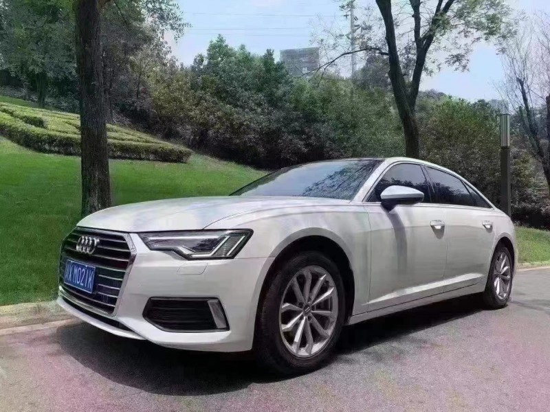 成都20年奥迪A6L8