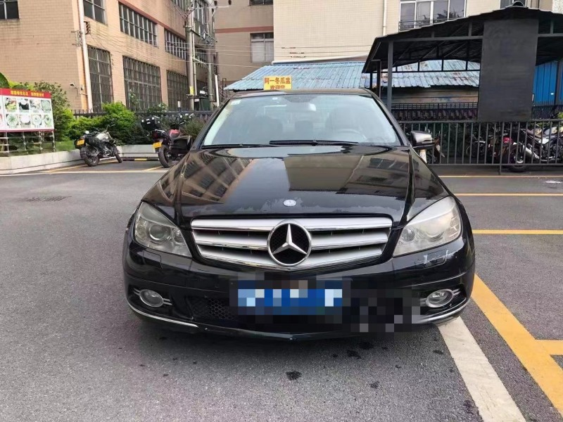 广州10年奔驰C8