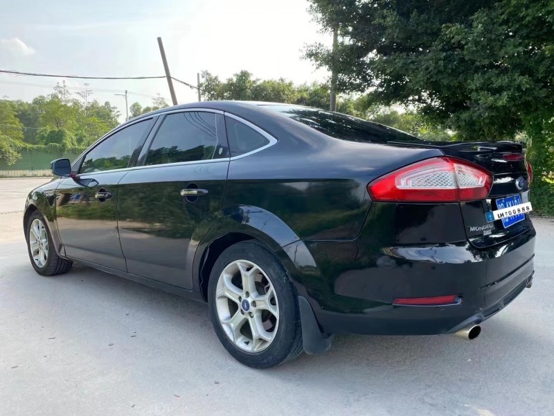 广州11年福特蒙迪欧9