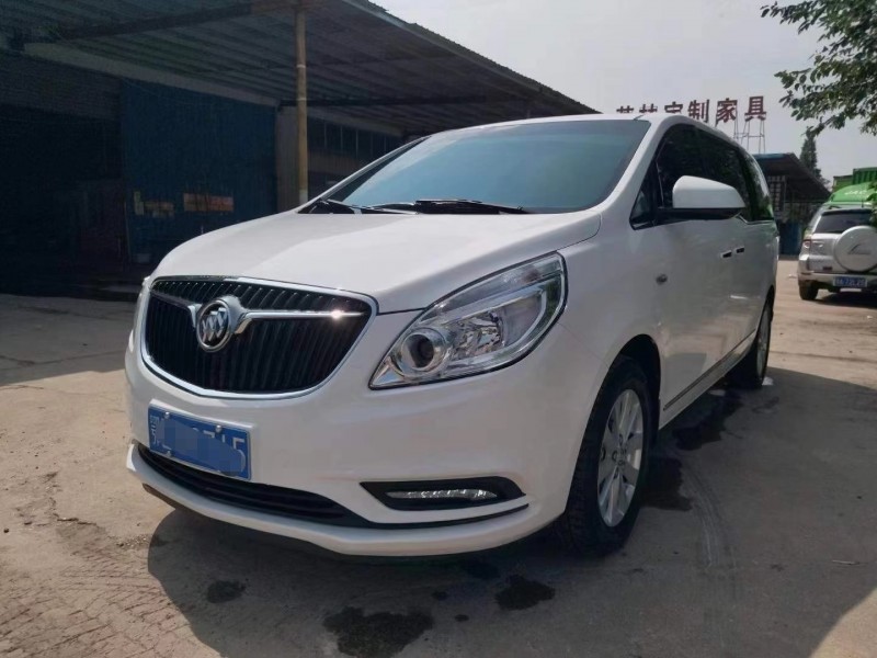 宜昌18年別克GL82