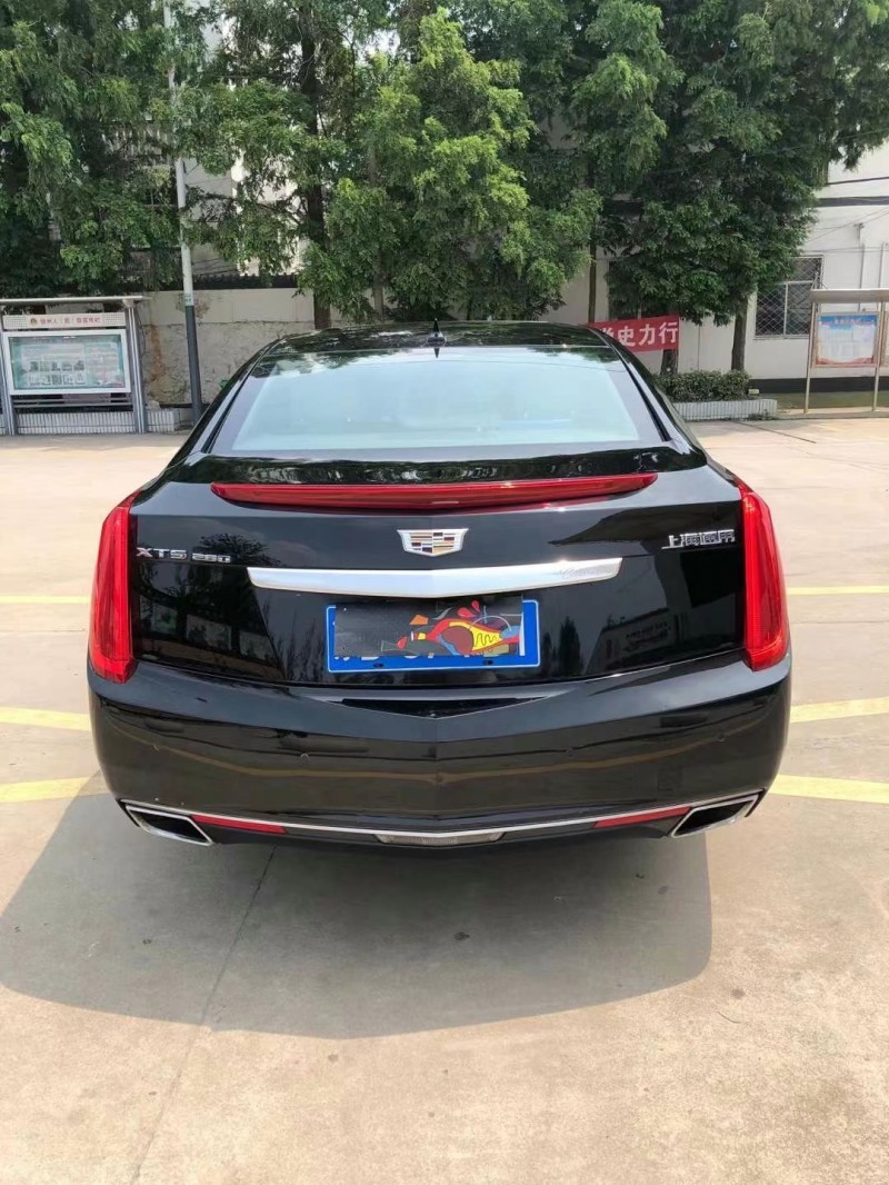 徐州14年凯迪拉克XTS9