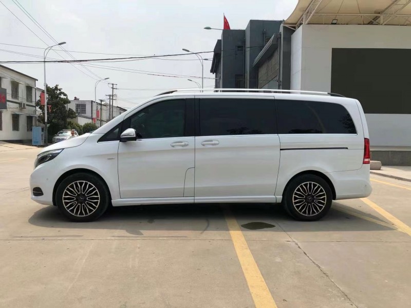 徐州17年奔驰V8