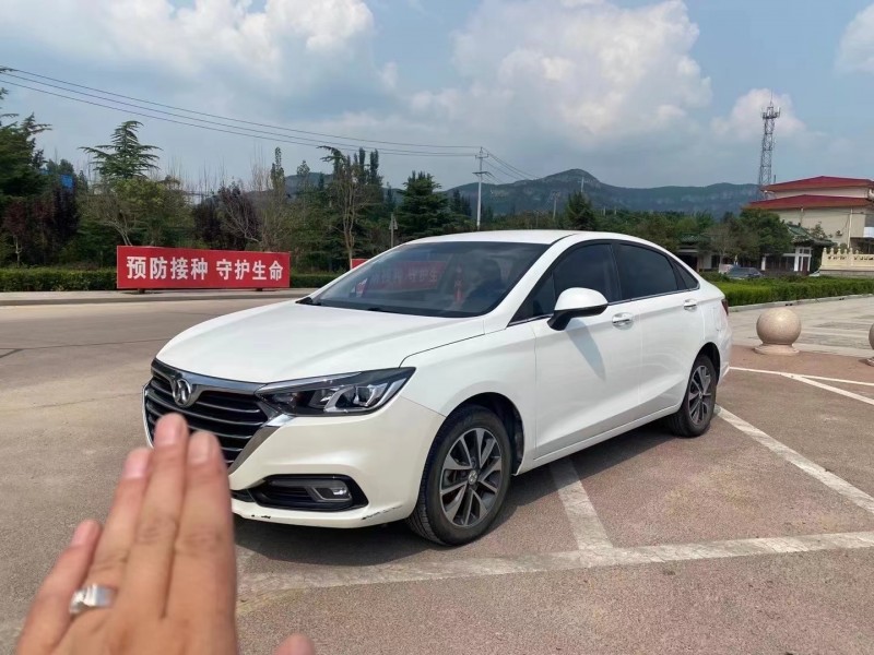 枣庄20年北汽绅宝D502
