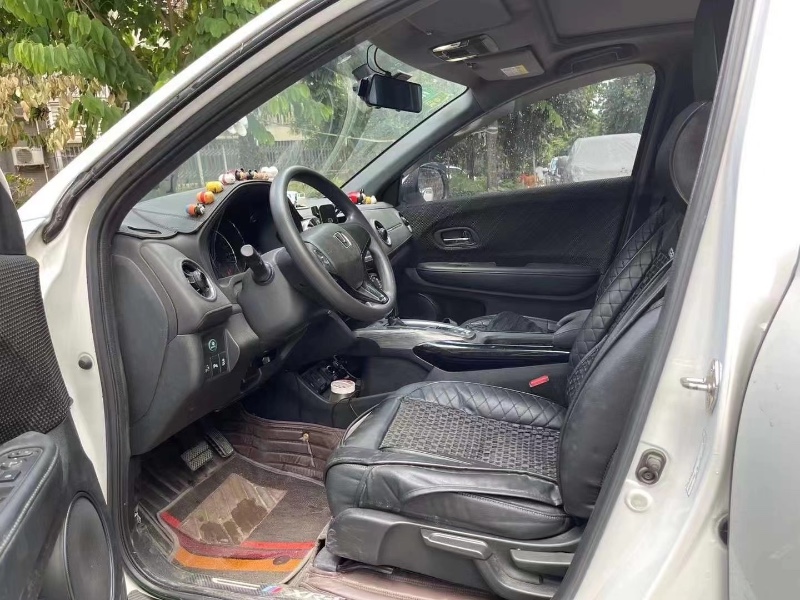 厦门17年本田XR-V4