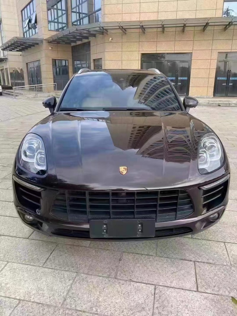 長沙17年保時捷Macan1
