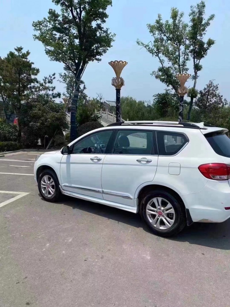 济宁14年哈弗H68