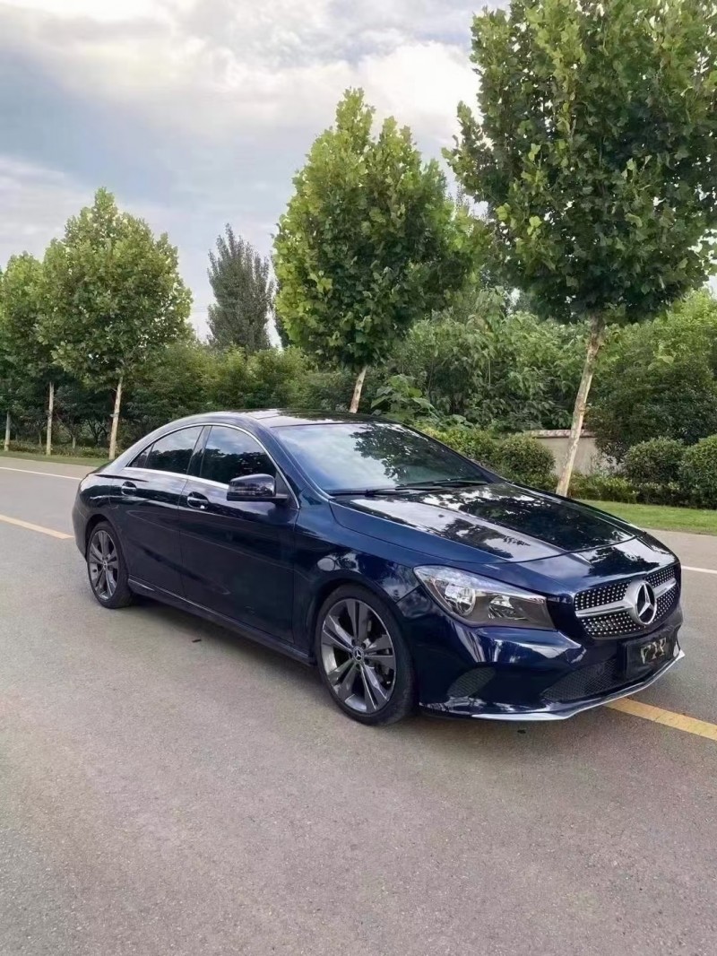 徐州18年奔驰CLA3